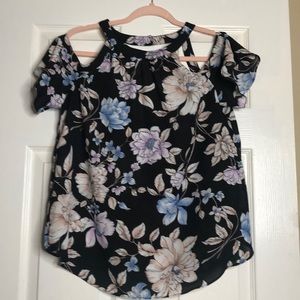 Floral top